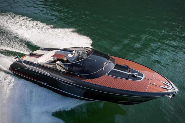 2017 Riva Rivamare 38