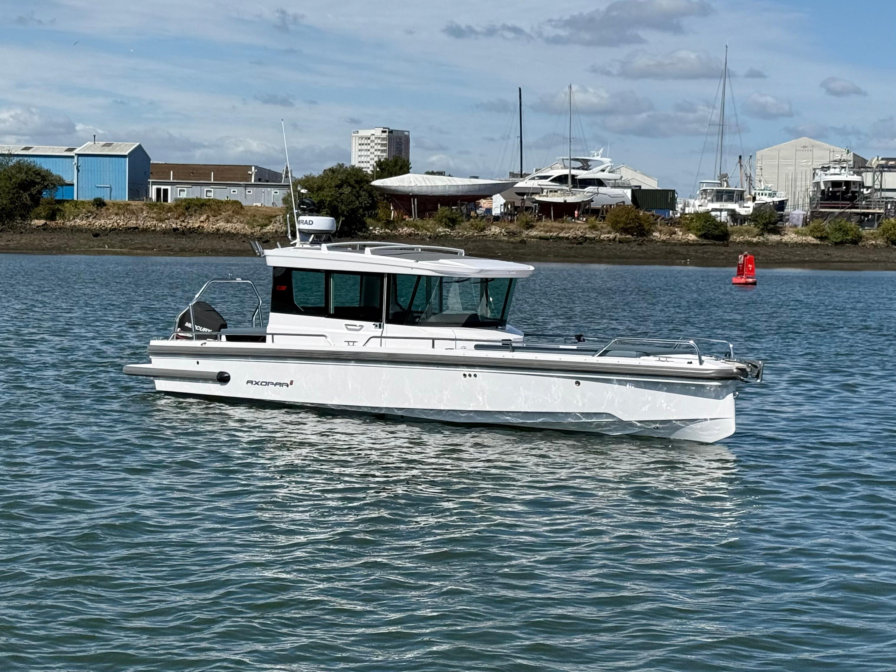 2024 Axopar 28 CABIN - 25% share
