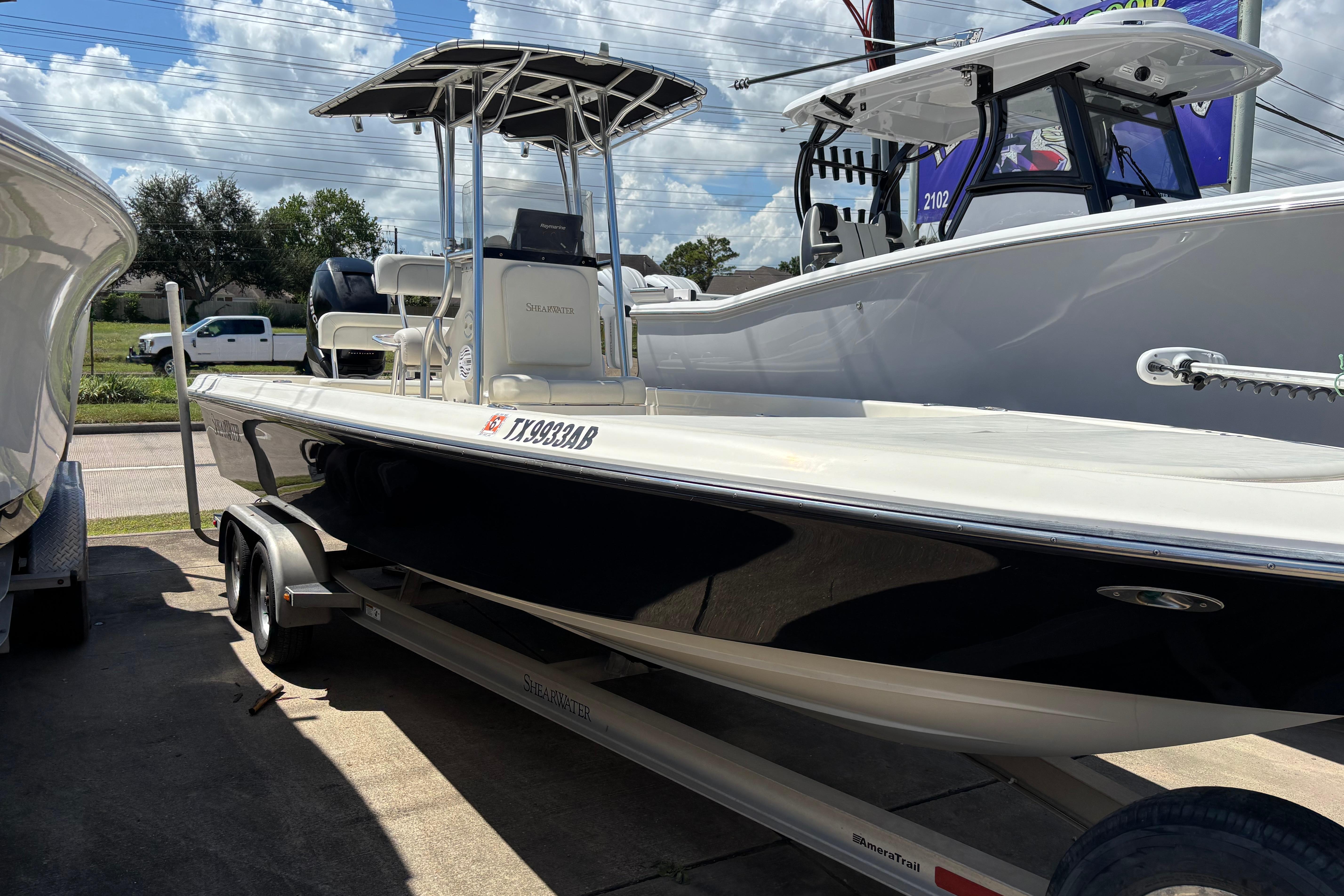 2006 Shearwater Boatworks 2400Z