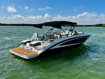 2016 Sea Ray 290 Sundeck