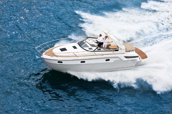 Bavaria Sport 32 Manufacturer Provided Image