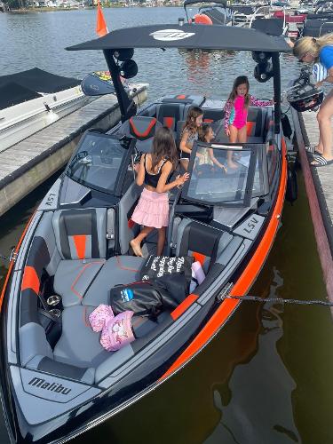 2022 Malibu Wakesetter 23 LSV