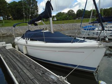 1995 Hunter 29.5