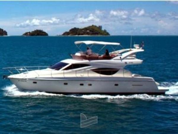 Ferretti Yachts 500 Esterno SX