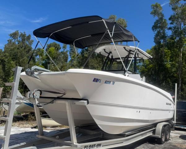 2021 Twin Vee 240 CC