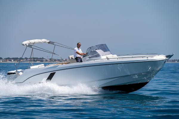 Beneteau Flyer 9 SPACEdeck Beneteau Flyer 9 SpaceDeck