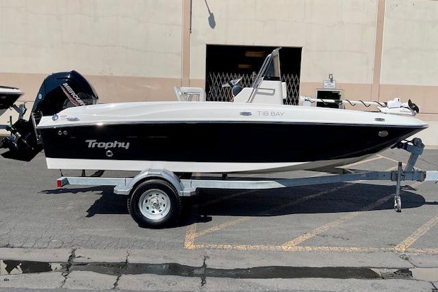 2026 Bayliner Trophy T18
