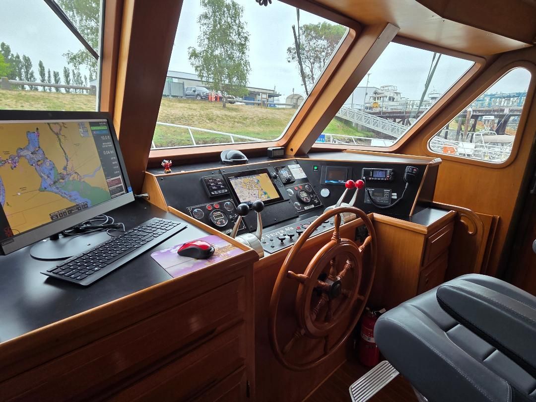 2001 DeFever 49 Raised Pilothouse