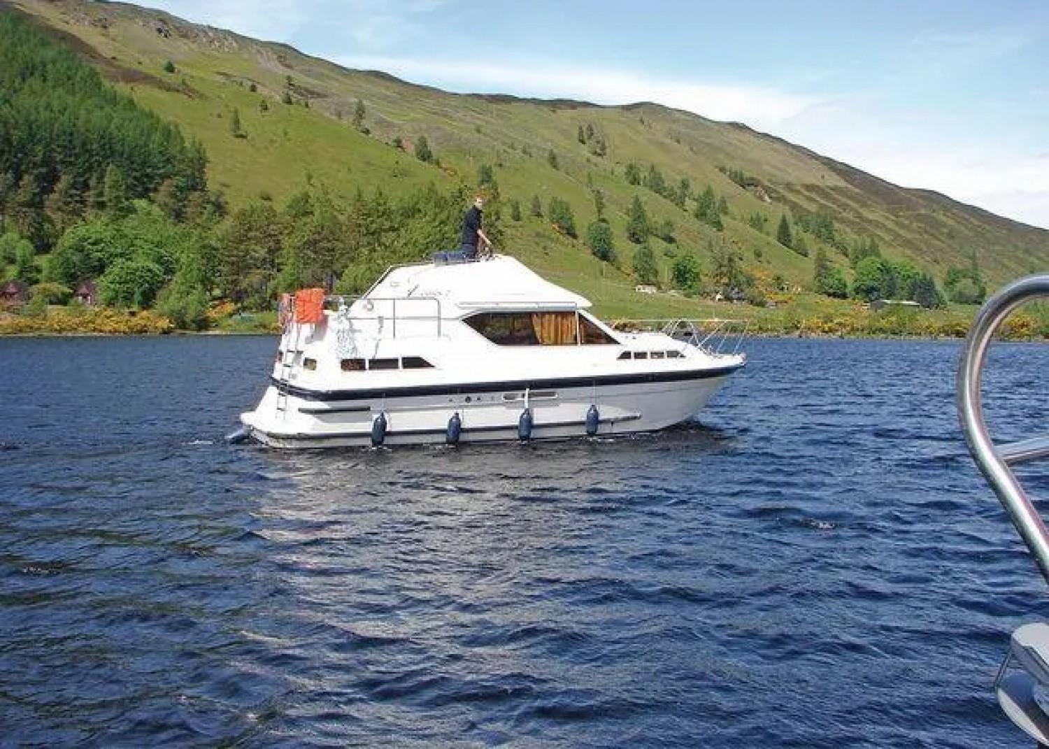 1999 Le Boat Curlew