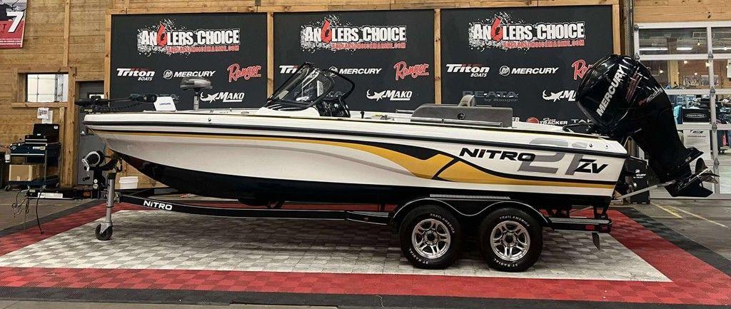 2014 Nitro ZV 21