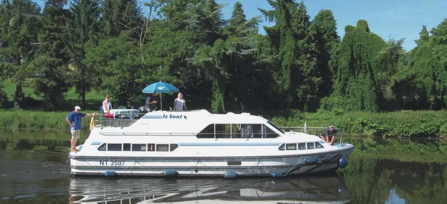 1996 Le Boat Crusader