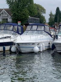 1997 Chris-Craft 26 Crowne
