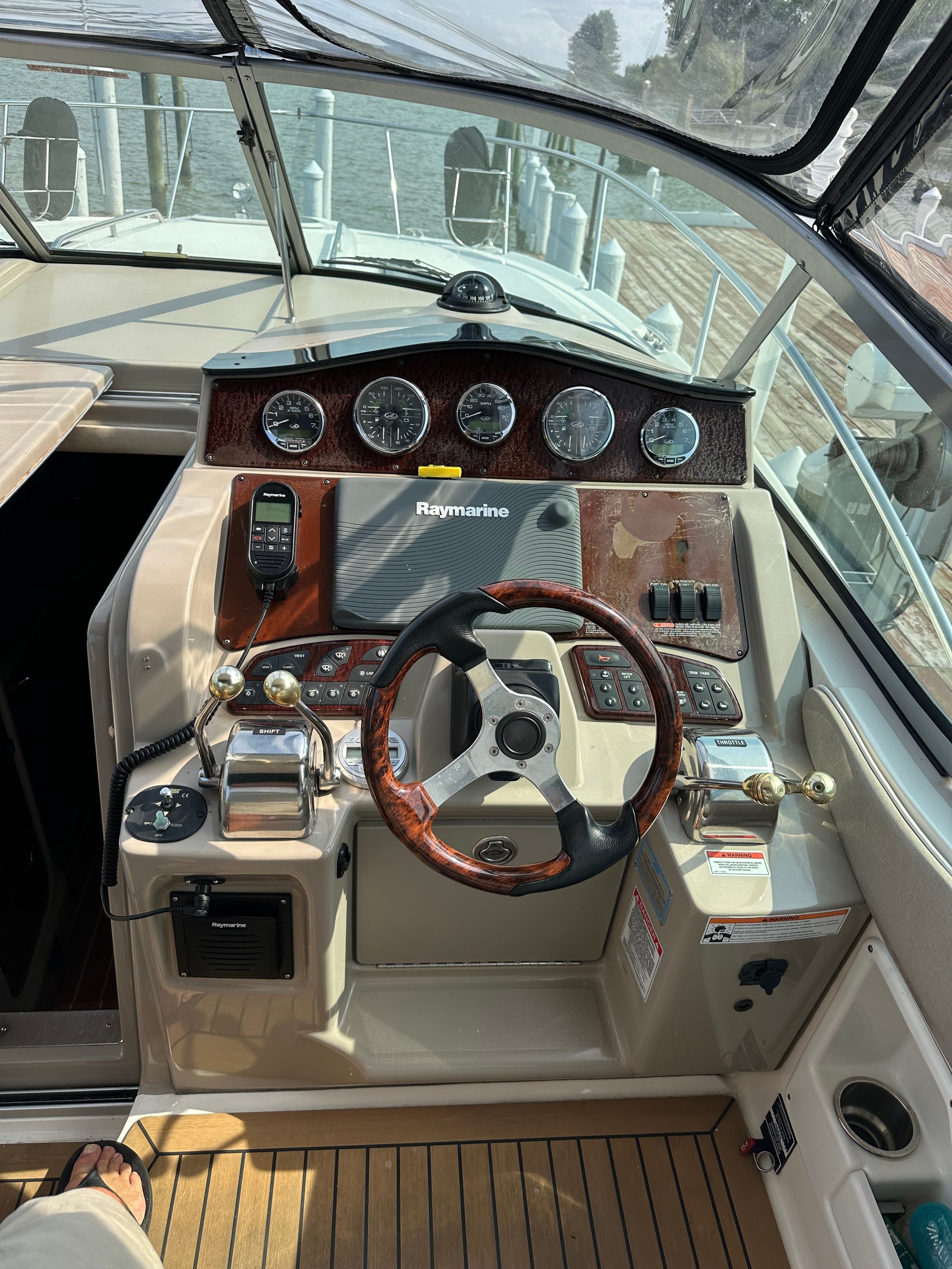 2007 Sea Ray 310 Sundancer