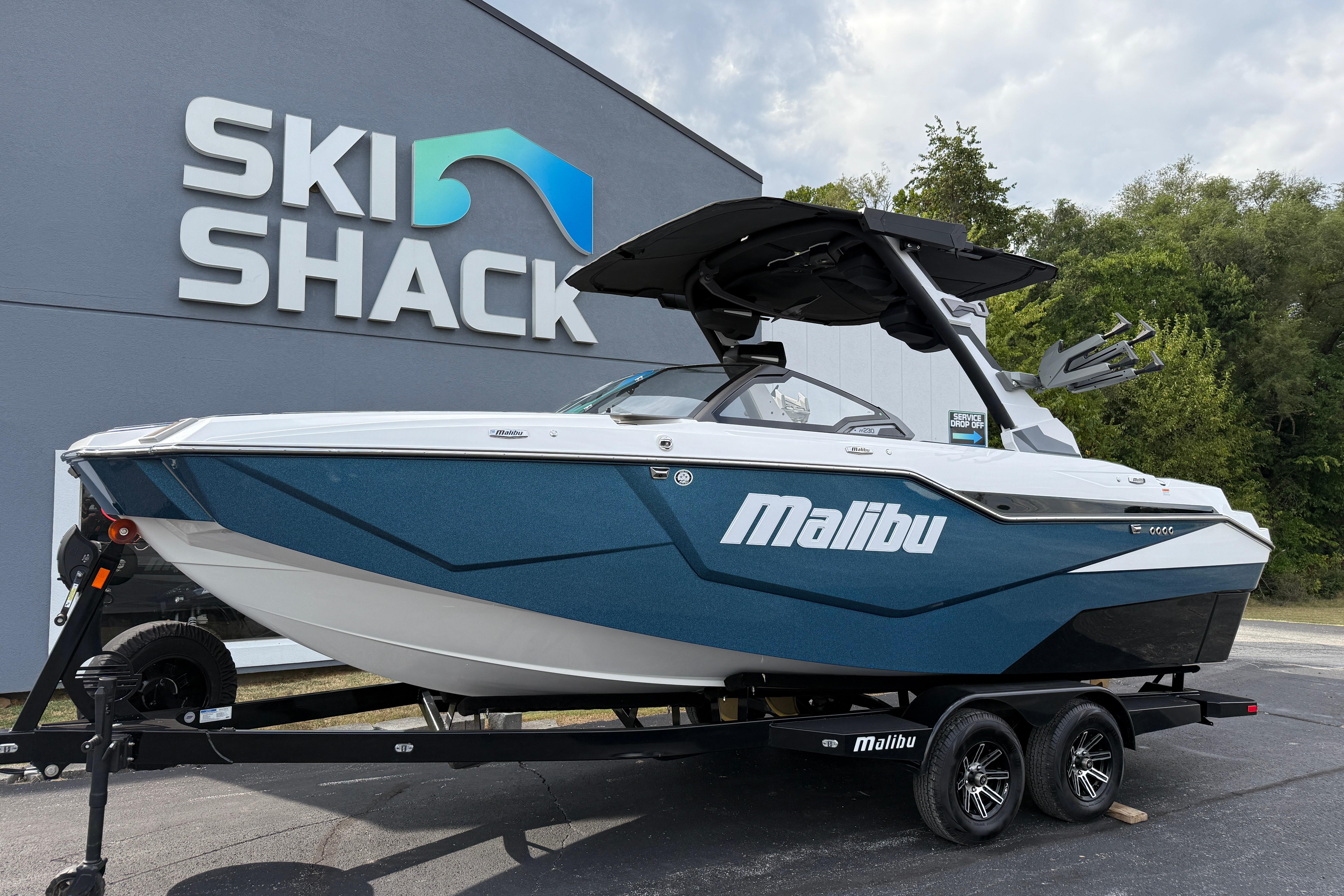 2026 Malibu M230