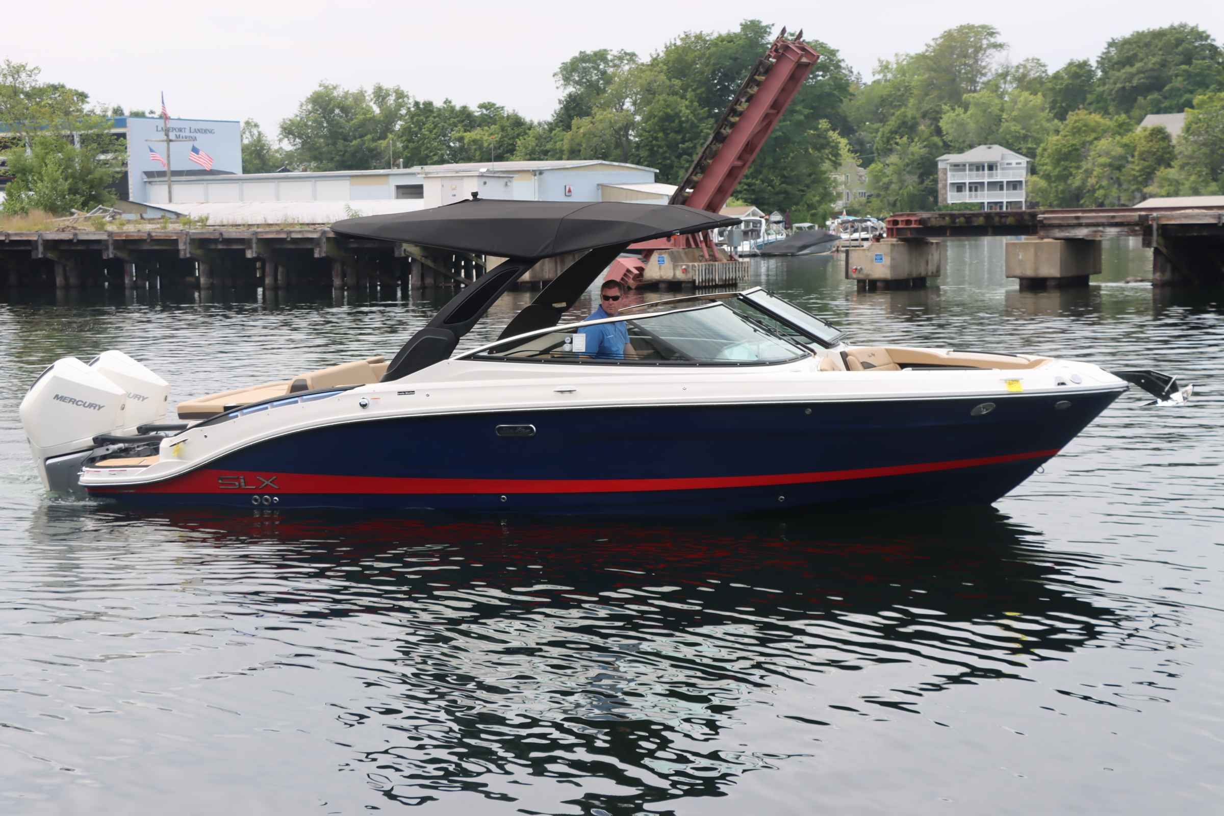 2026 Sea Ray 280SLXO