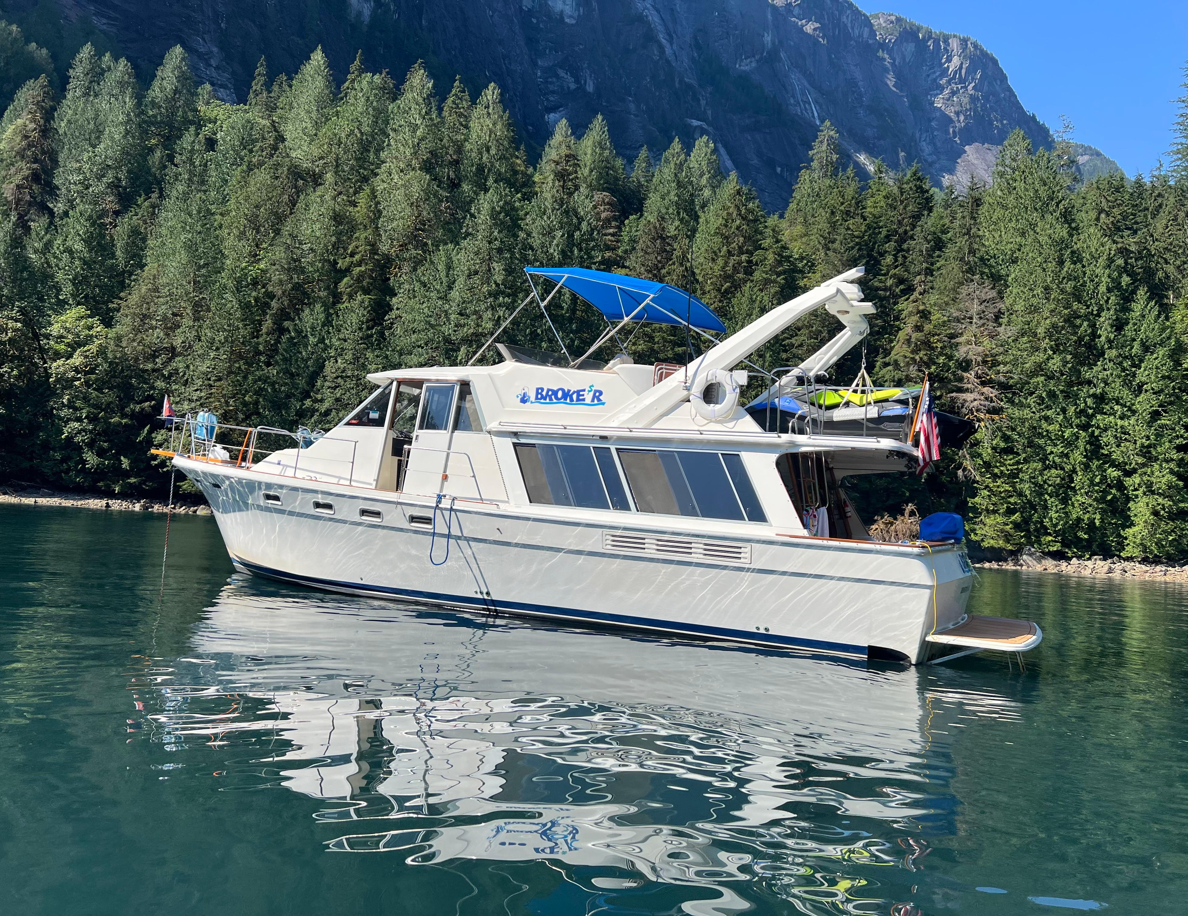 1988 Bayliner 4588