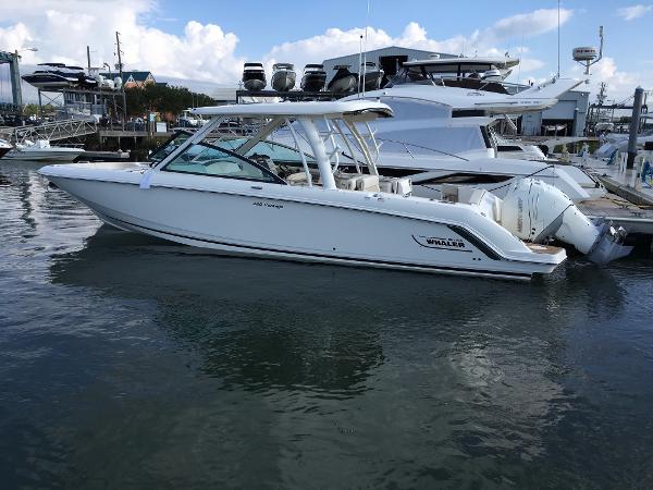 Boston Whaler 320 Vantage boats for sale - boats.com