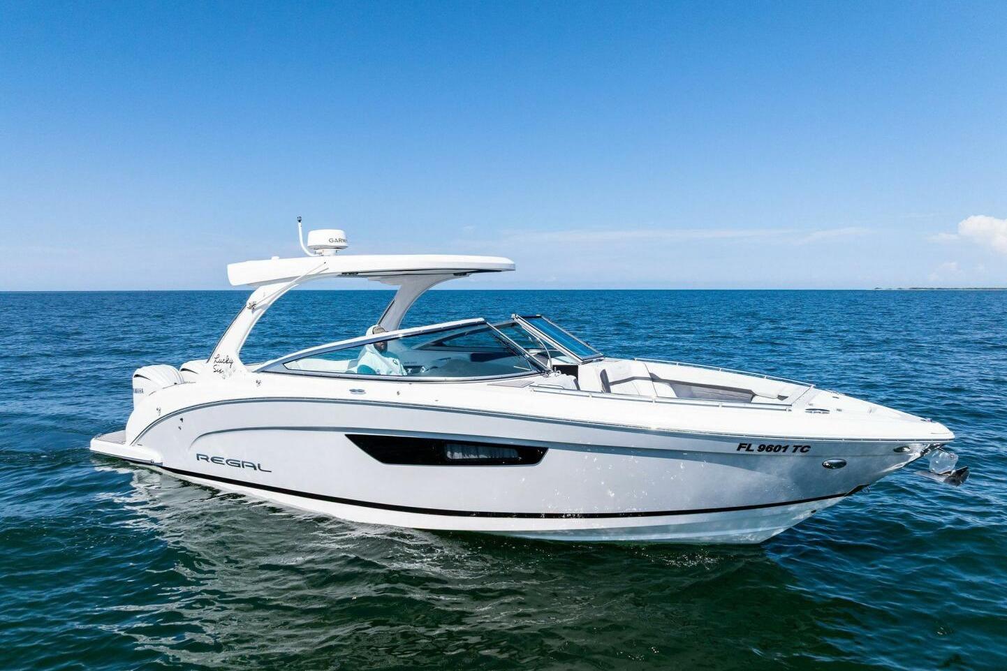 2022 Regal 33 OBX