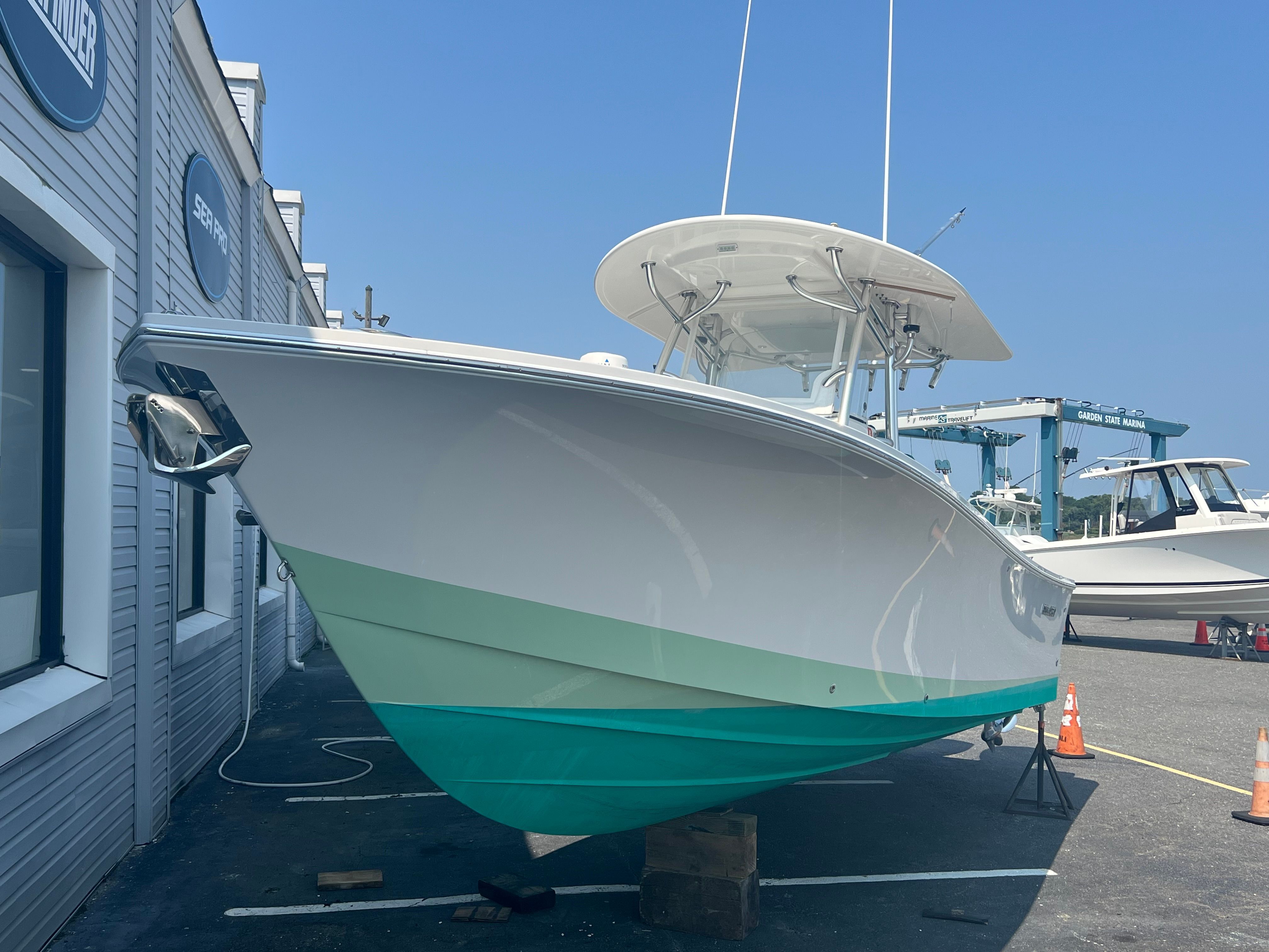 2015 Regulator 280 CC