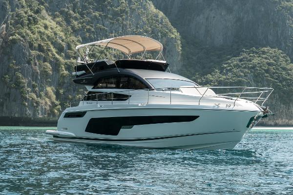 2023 Fairline Squadron 50