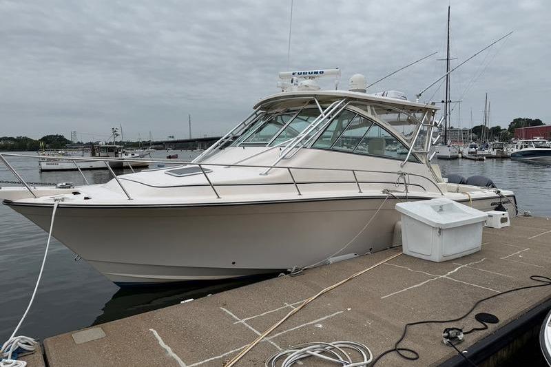 2008 Grady-White Express 360