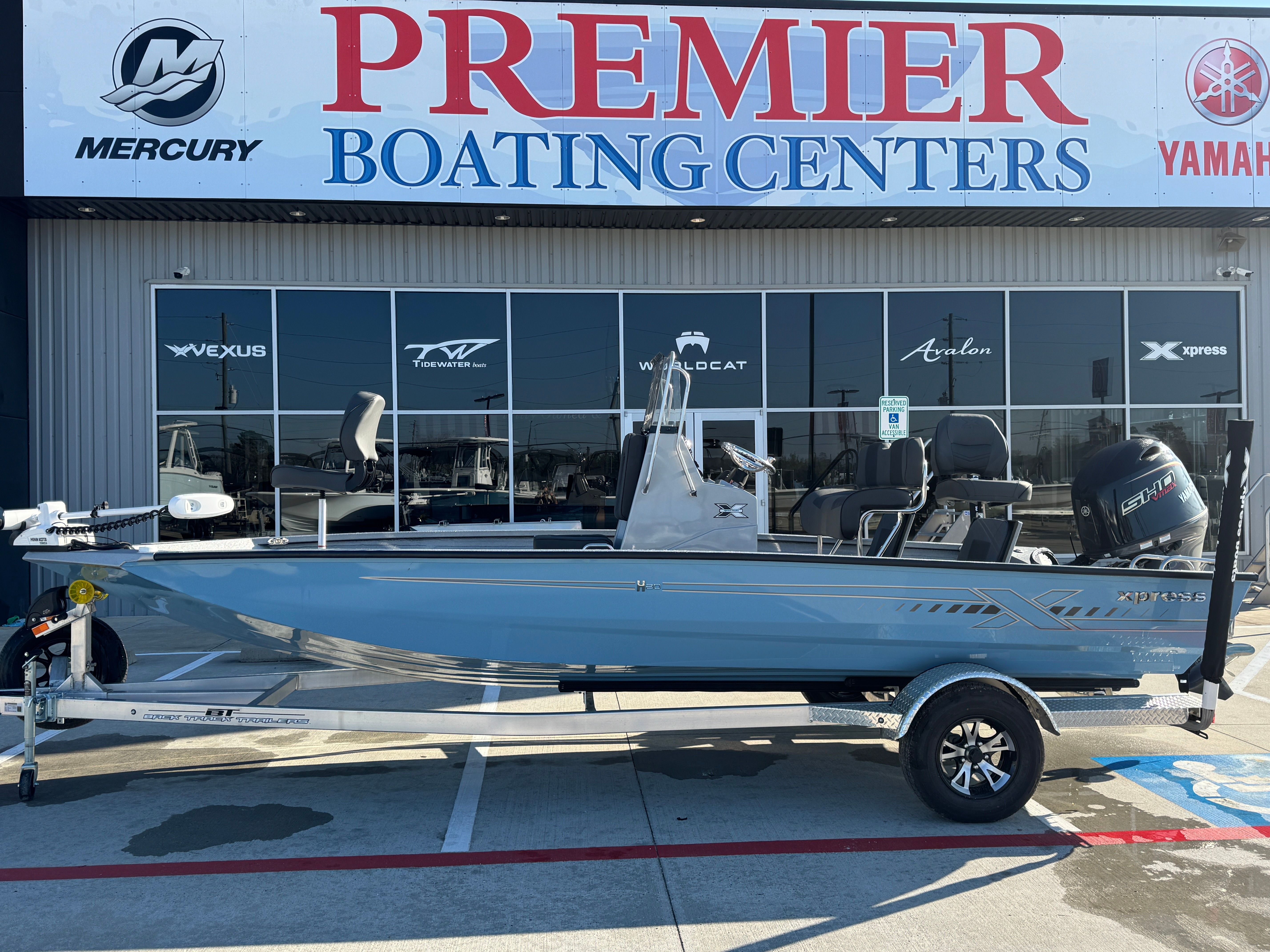 2026 Xpress H20B Bay