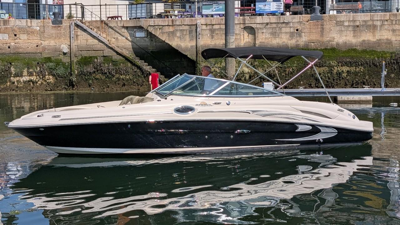 2006 Sea Ray 270 Sundeck