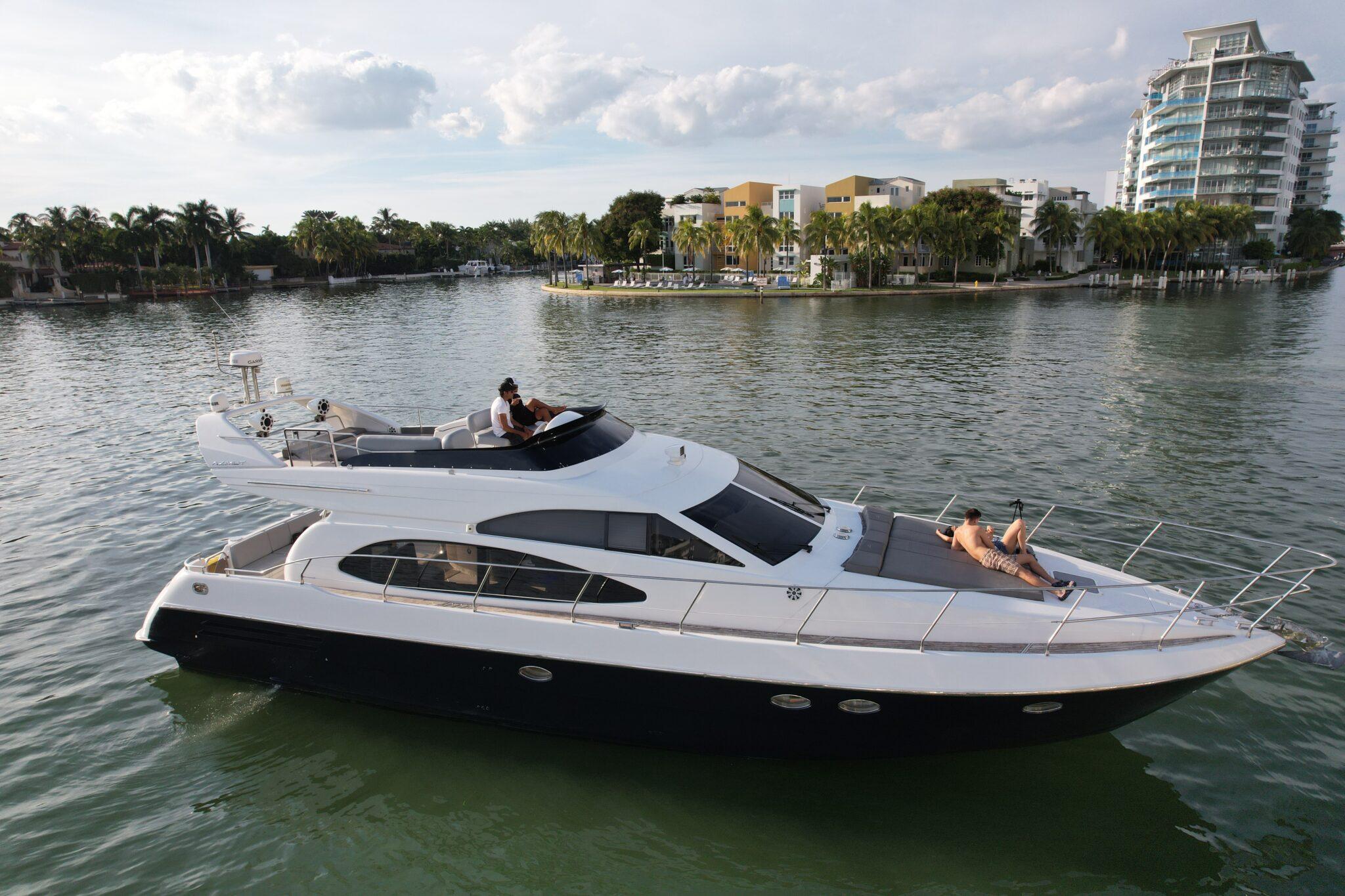 1997 Azimut 54