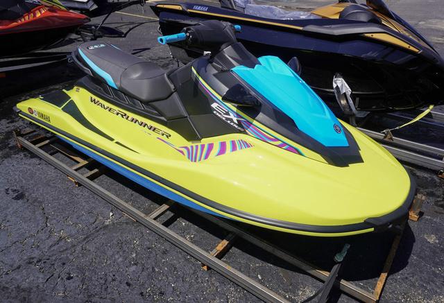 2024 Yamaha WaveRunner EX® Deluxe