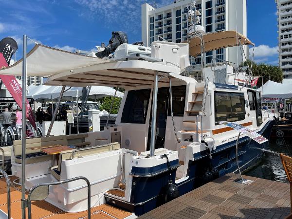 2026 Ranger Tugs R-43 CB