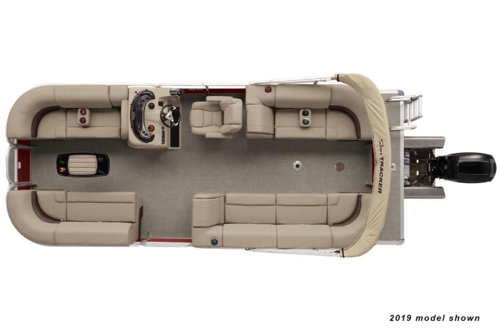 Sun Tracker Boat image