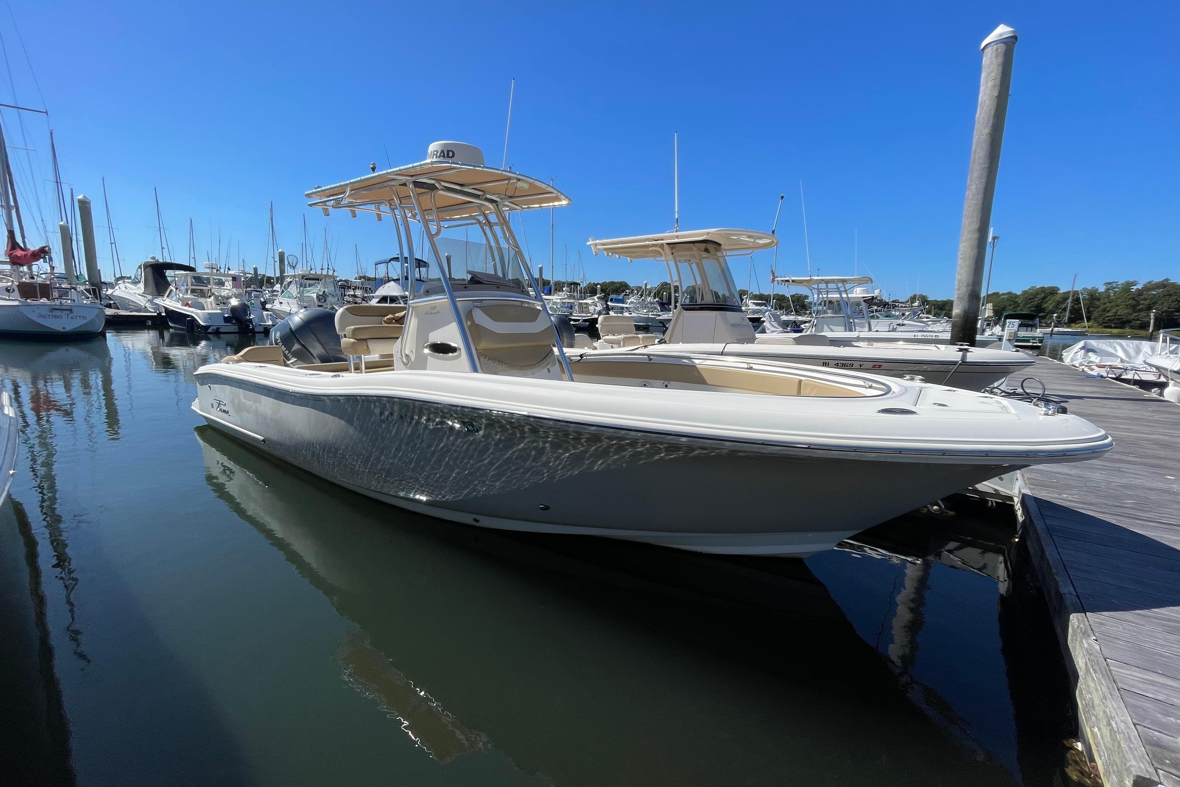 2017 Pioneer 222 Islander