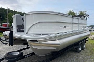 2026 Sun Tracker Party Barge 20 DLX
