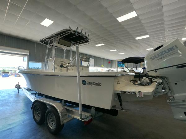 2023 May-Craft 2300 CCX