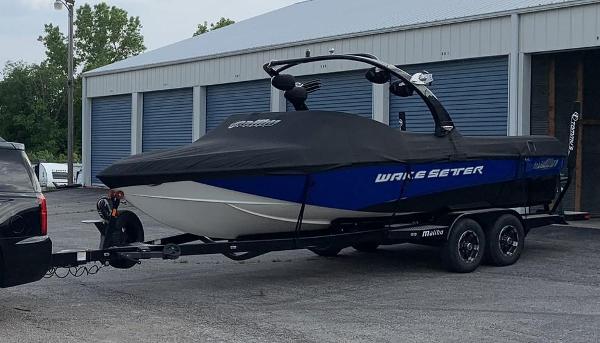 2009 Malibu Wakesetter 247 LSV
