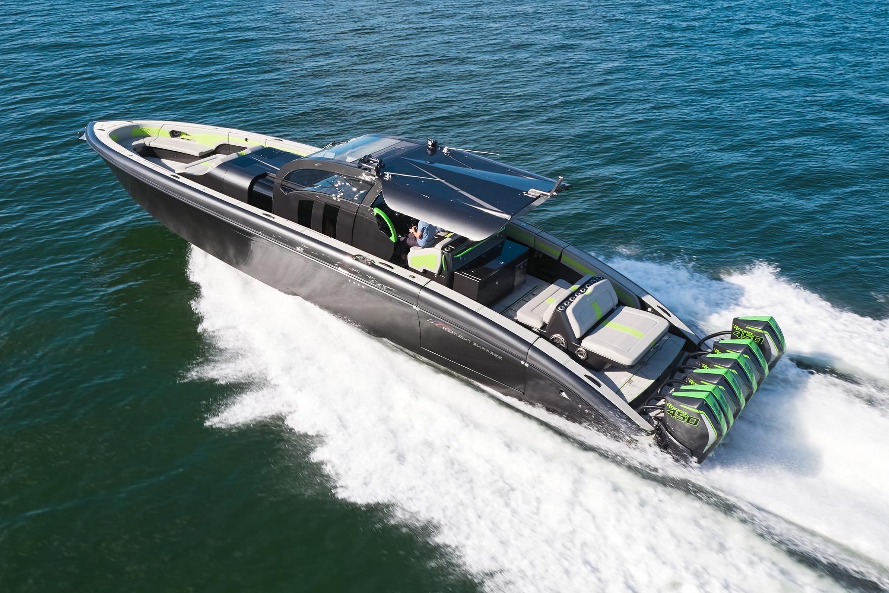 2023 Midnight Express 52' Vitesse