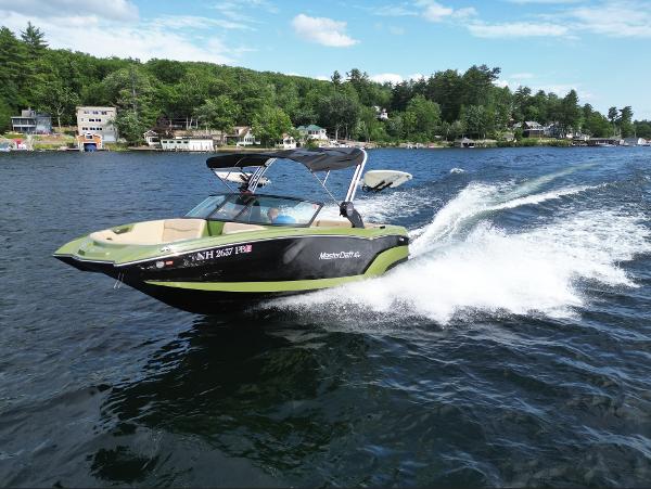 2023 MasterCraft NXT 22