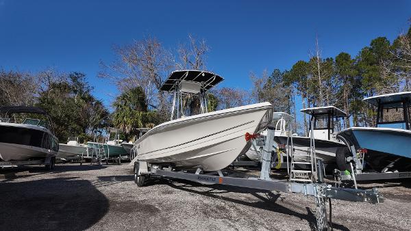 2025 Bulls Bay 2200XS