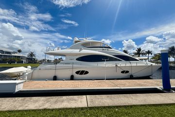 2005 Lazzara 68 FLYBRIDGE