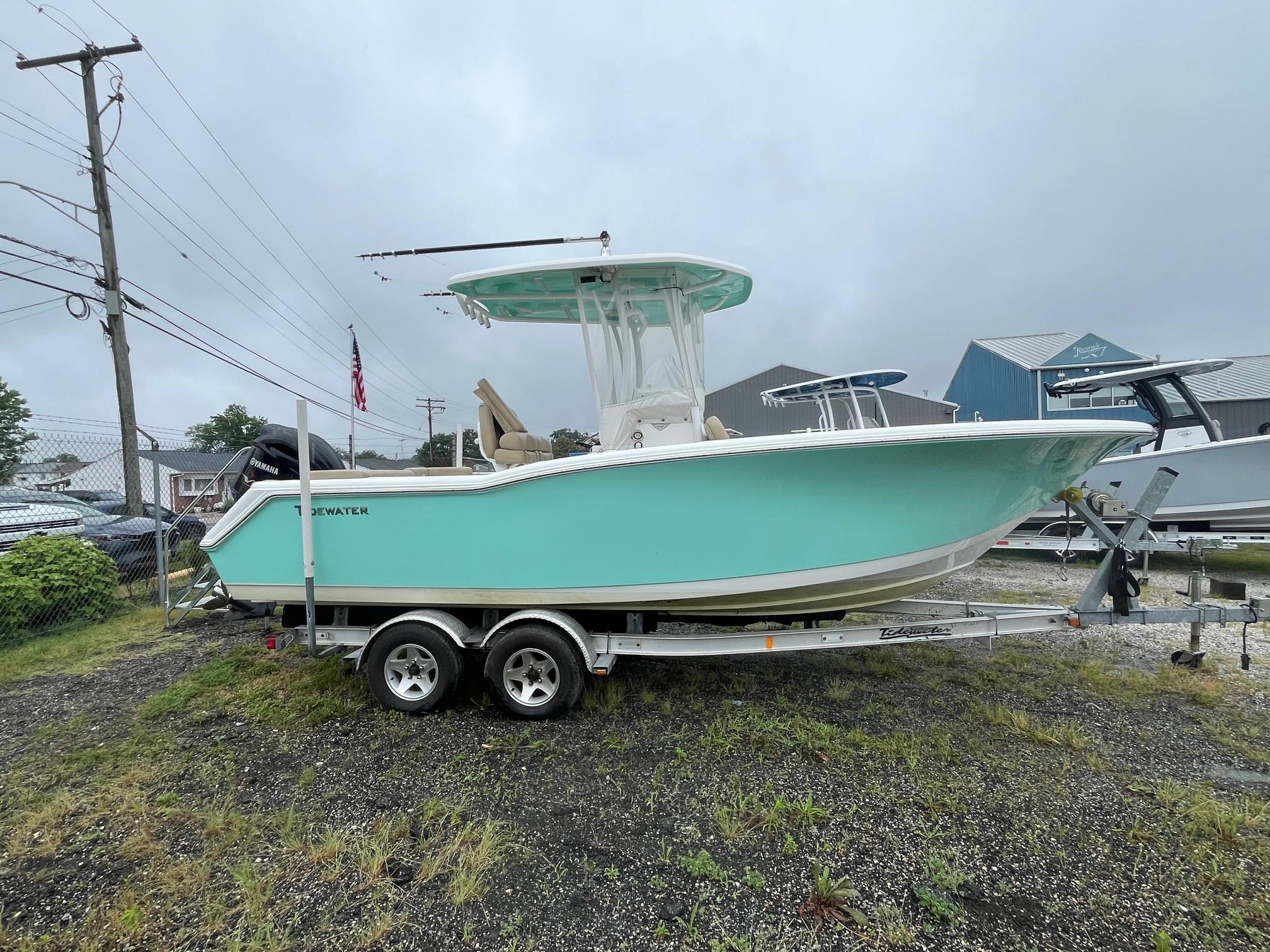 2017 Tidewater 230 LXF