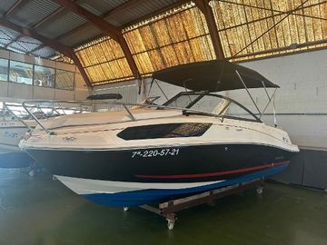 2021 Bayliner VR5 Bowrider I/O