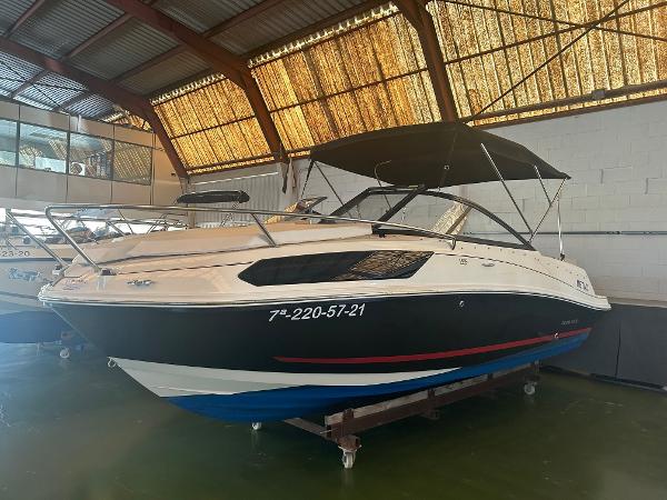 2021 Bayliner VR5 Bowrider I/O