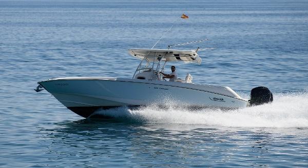 2005 Boston Whaler 320 Outrage