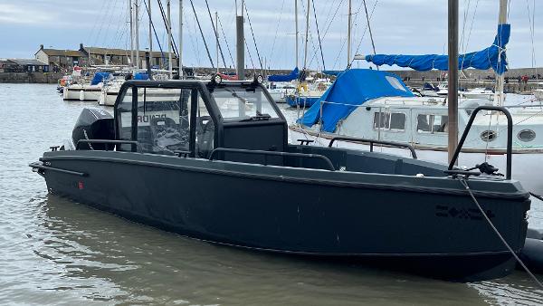 XO Boats DFNDR 8