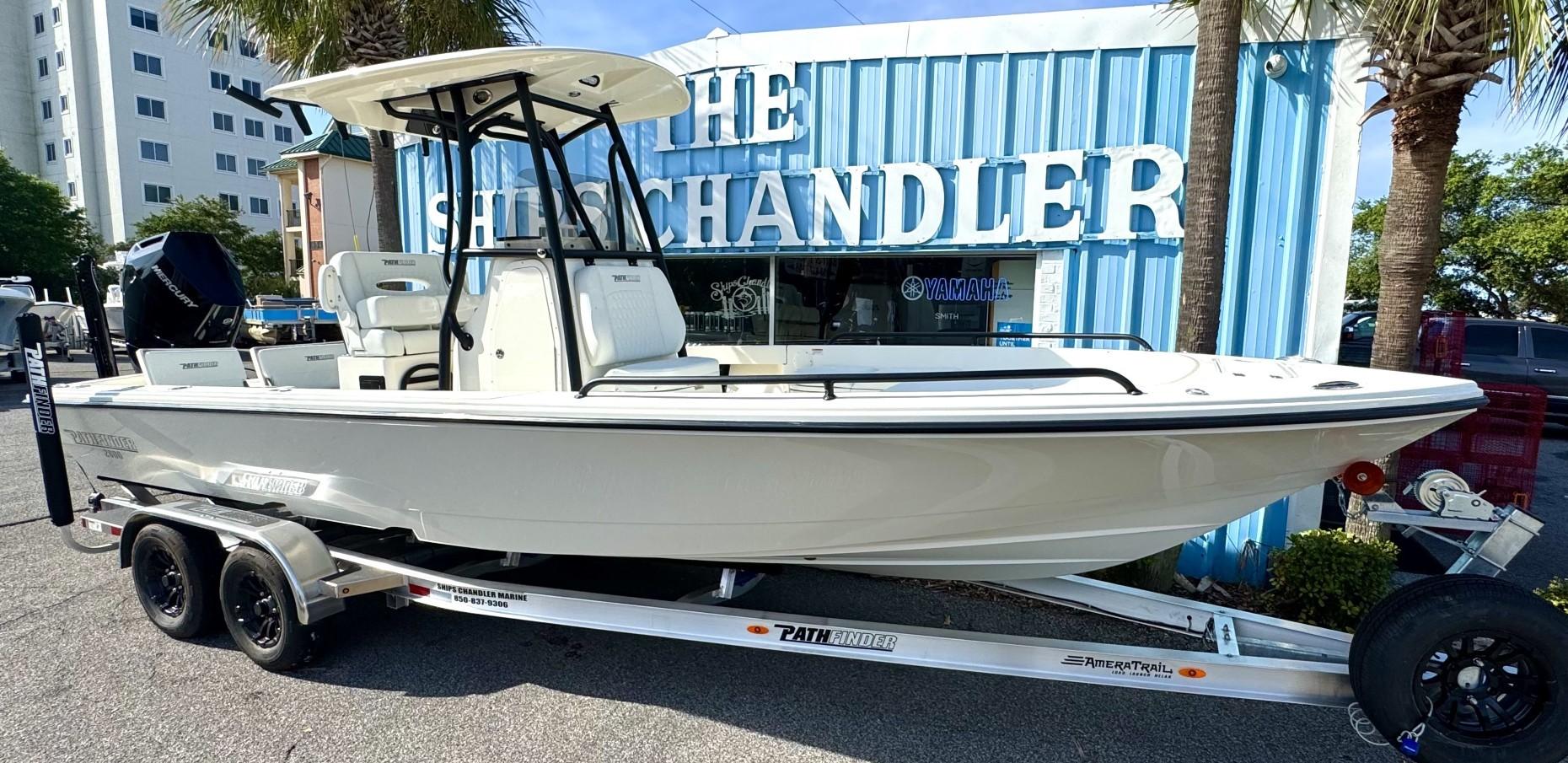 2025 Pathfinder 2600 TRS