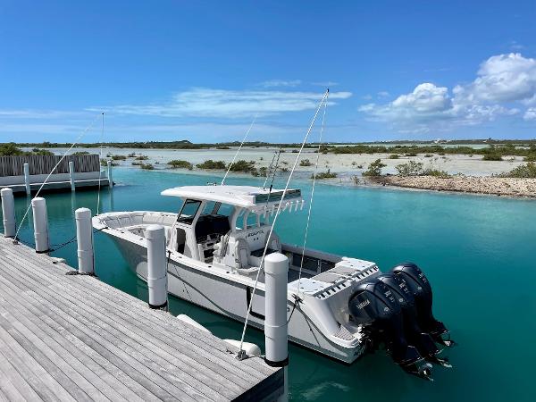 2022 Sea Fox 368 Commander
