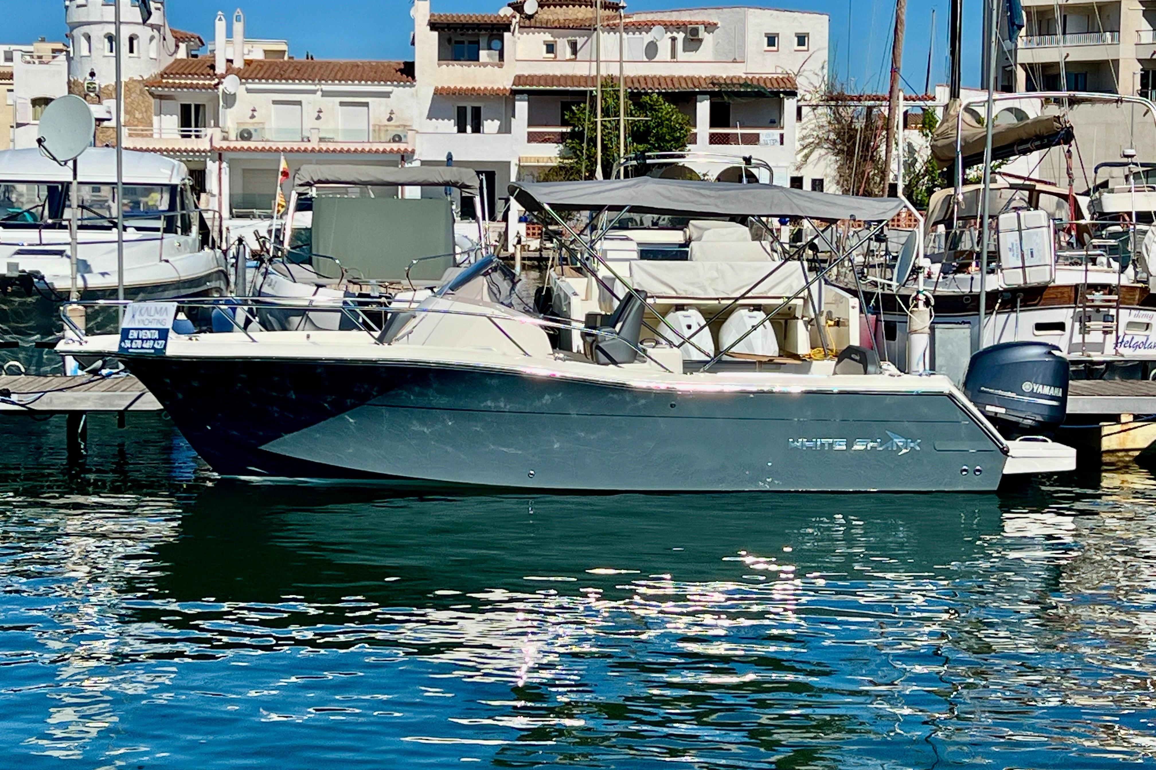 2022 White Shark 240 SC