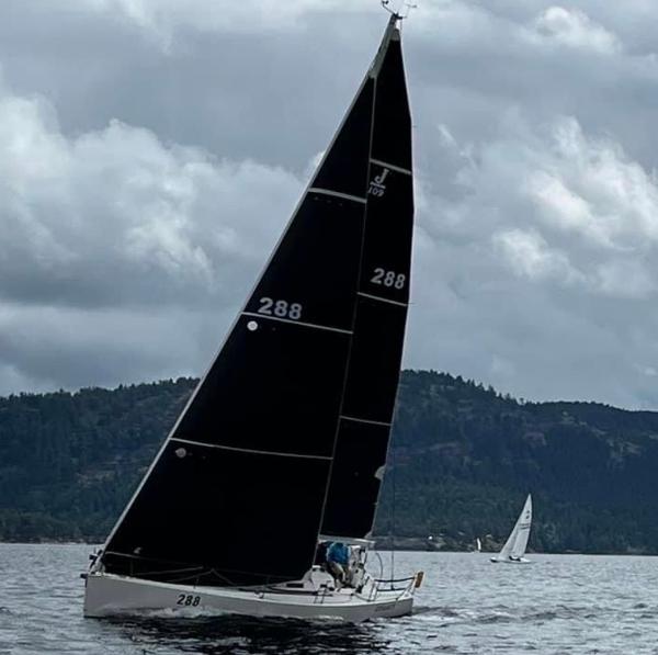 2006 J Boats J/109