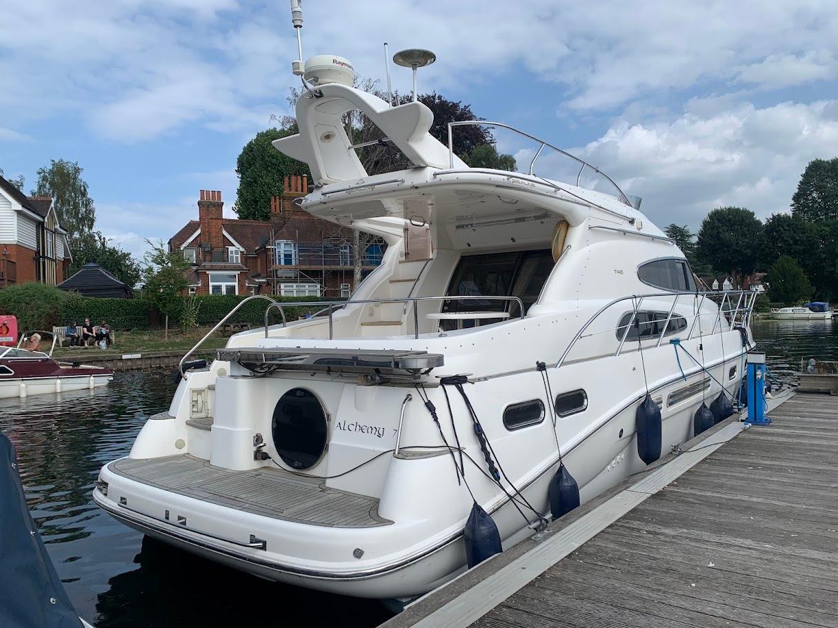 2000 Sealine T46 Motor Yacht