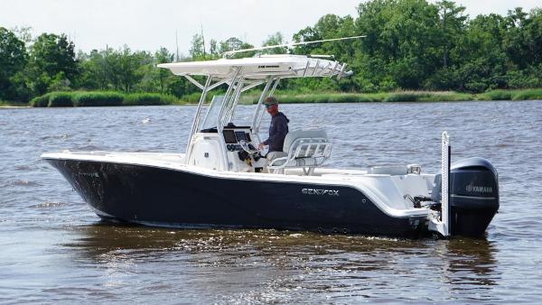 2021 Sea Fox 248 Commander